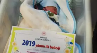Kayseri'de 2019 Yılının İlk Bebeğine Recep Tayyip İsmi Verildi