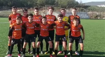Küçük Futbolculardan Fair-Play Dersi