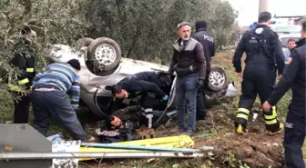 Otomobil Takla Attı; Sıkışan 2 Kişiyi İtfaiye Ekibi Kurtardı