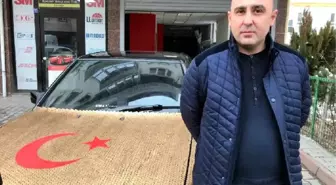 Otomobilini 25 Bin Adet 1 Kuruşla Kapladı