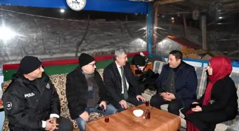Polat, Yeni Yılın İlk Saatlerinde Ziyaretlerde Bulundu