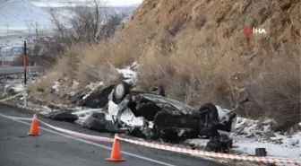 Nevşehir'de İki Otomobil Kafa Kafaya Çarpıştı: 2 Ölü, 2 Yaralı