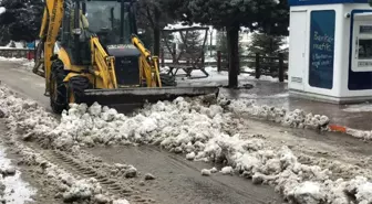 Hekimhan'da Kar Temizliği Devam Ediyor