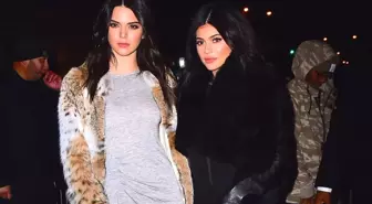 Kylie ve Kendall Jenner Yılbaşına Drake ile Girdi