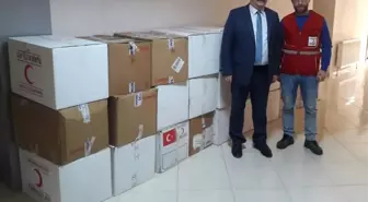 Kızılay'dan Öğrencilere Giyecek Yardımı