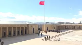 Pakistan Başbakanı Han Anıtkabir'de