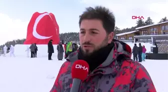 Kars Şehit Mehmetçikler'in Kardan Heykellerine Yoğun İlgi 2