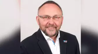 Afd Milletvekili Frank Magnitz'e Sokakta Saldırı