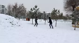 Aksaray'da Eğitime Kar Engeli