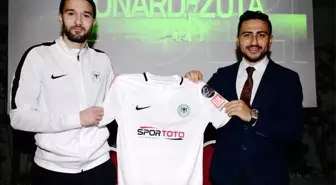 Atiker Konyaspor'a Makedon Sol Bek