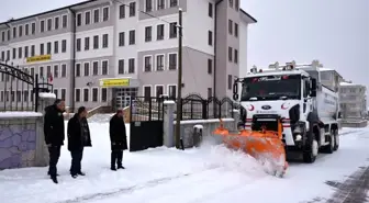 Başkan Pekyatırmaca'dan Kar Temizleme Ekiplerine Ziyaret