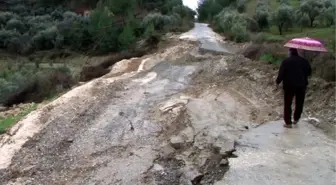 Mersin'de Aşırı Yağış Yol Çökertti