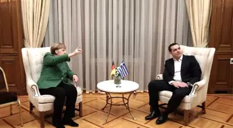 Almanya Başbakanı Angela Merkel Atina'da