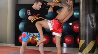 Eskişehir Uluslararası Muay Thai- Kick Boks Turnuvasına Hazırlanıyor