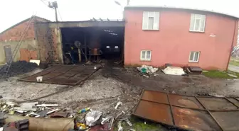 Arnavutköy'de Dökümhanede Patlama: 1 Yaralı