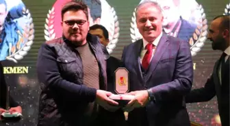 Malatya'da Dha'ya Plaket