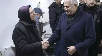 Tbmmm Başkanı Yıldırım Sabah Namazı Sonrası Cemaatle Kahvaltı Yaptı