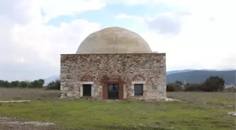 Kanuni'nin Yaptırdığı Tarihi Mescide Yeni Dönem Metal Doğrama Takıldı