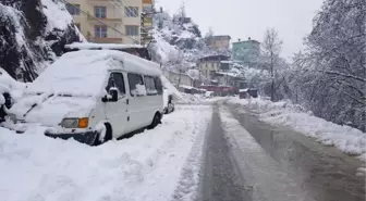 Adana'da Evleri Su Bastı, Araçlar Yolda Kaldı (10)