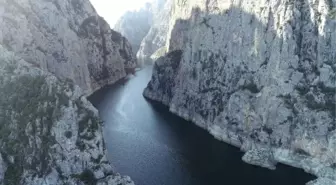 Kanyonda Kaybolan Türkmen Genci Arama Çalışması Sürüyor