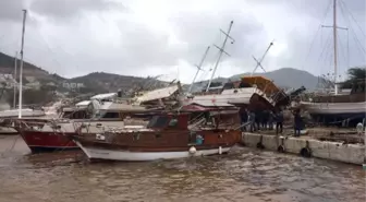 Kaş'ta Fırtına Teknelere Zarar Verdi