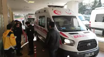 Şanlıurfa'da Kamyonet ile Otomobil Çarpıştı: 5 Yaralı