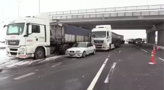 Soğuk Havada Sürücülere Çay Servisi