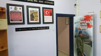 Kütüphaneye Şehit Ünal Demir'in İsmini Verdiler