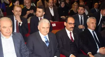 Binali Yıldırım ve İbrahim Kalın Türkü Söyledi