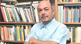 Kıbrıslı Türk Akademisyen, Rumların Listesinden 'Ap' İçin Milletvekili Adayı Oldu