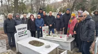 Mahmut Tunaboylu Mezarı Başında Anıldı