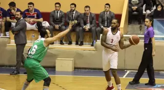 Türkiye Basketbol 1. Ligi: Karesispor: 92 - Ankara DSİ Mamakspor: 95