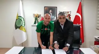 Akhisarspor, Cocalic'i Renklerine Bağladı