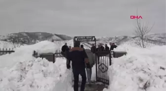 Tunceli Kamer Genç, Vefatının 3'üncü Yıl Dönümünde Mezarı Başında Anıldı