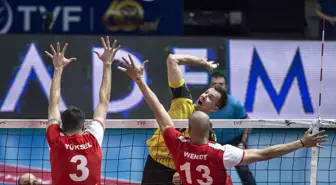 Voleybol: Efeler Ligi