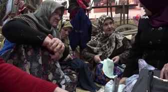Eskiyen Elbiseler Tezgahlarda Halıya Dönüştürülüyor