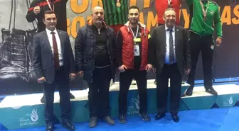 İl Gençliksporlu Deniz Güngör Türkiye Şampiyonu