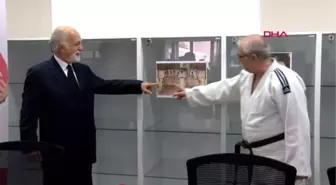 İstanbul Prof. Dr. Bingür Sönmez Judoda Siyah Kuşak Sahibi Oldu