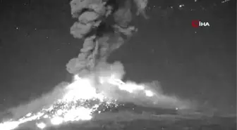 Meksika'da Popocatepetl Yanardağı Faaliyete Geçti