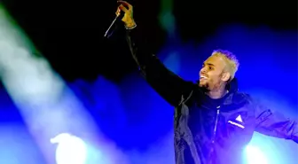 Paris'te Tecavüz İddiasıyla Gözaltına Alınan Amerikalı Şarkıcı Chris Brown Serbest Bırakıldı