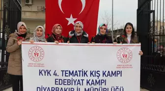 Üniversite Öğrencilerinden Şehitlik Ziyareti