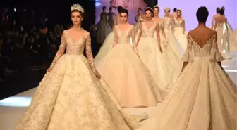 Ünlü Top Modeller If Wedding Fashion İzmir'de Podyuma Çıktı