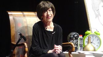 Ayşen Gruda: Gitti İki Gözümüzün Çiçeği