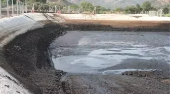 Fabrikanın Atık Havuzundan Sızan Yağ, İçme Suyunu Kirletti' İddiası