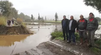 Söke'de Sarıçay Taştı, Sette Yolunu Patlattı