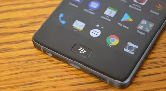 Blackberry Markalı Yeni Bir Akıllı Telefon Geliyor