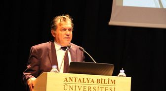 Prof. Dr. İbrahim Dülger Hayatını Kaybetti