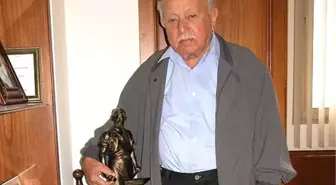 Ünlü İş Adamı Bugün Toprağa Verilecek