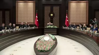 Erdoğan Sinema Sektörü Temsilcilerini Kabul Etti