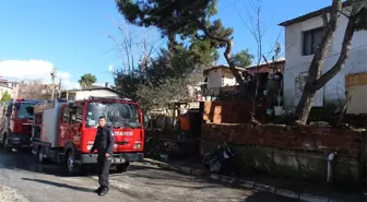 İzmir'de Kahreden Yangın: Anne ve Bebeği Öldü